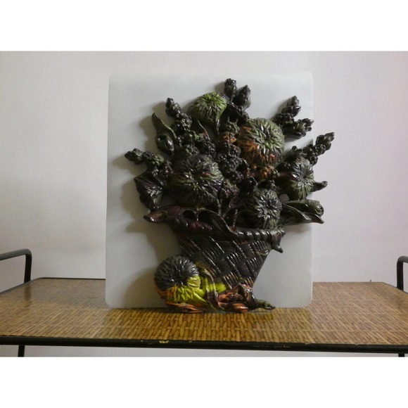 Vintage Burwood Products Co. Flower Baskets Hand Painted & Signed By Artist - Picture 1 of 10